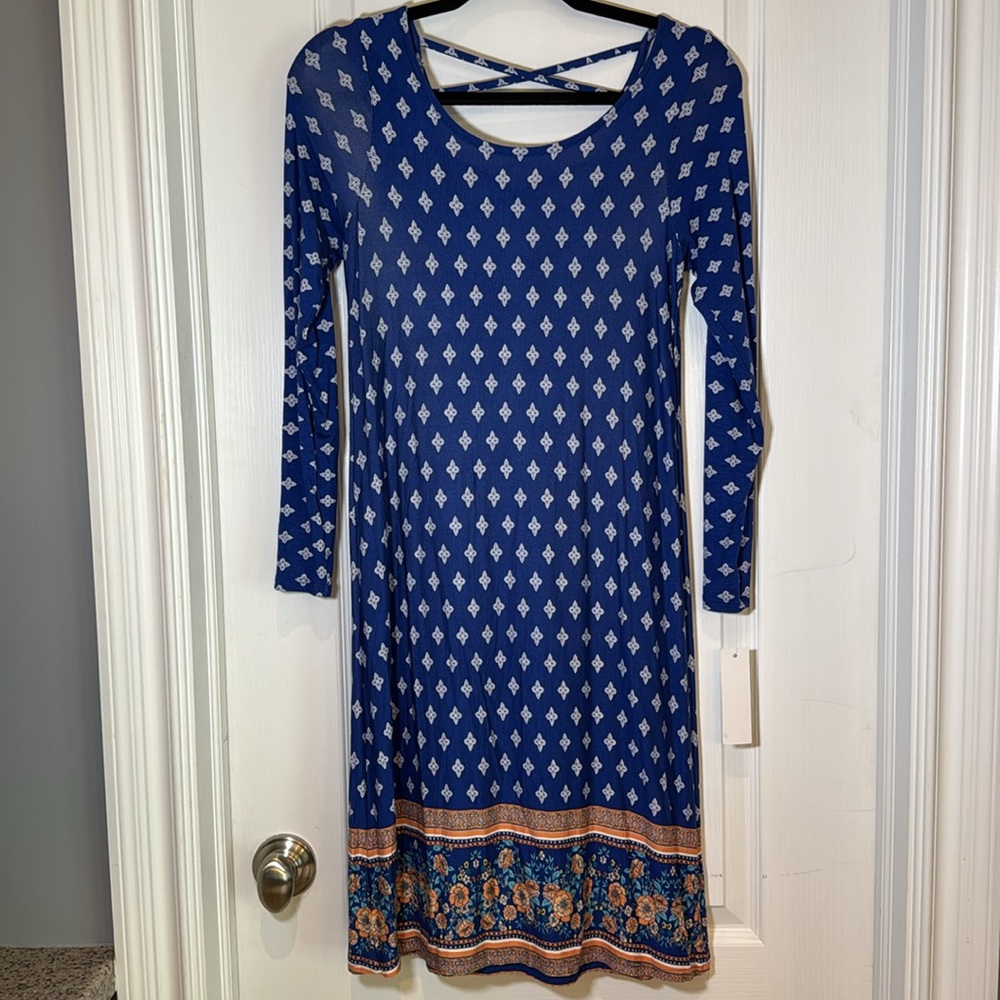 Women’s Blue Patterned Dress Size small NWT